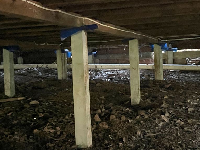 House relevelling and reblocking in Chadstone by the Melbourne Restumping Team